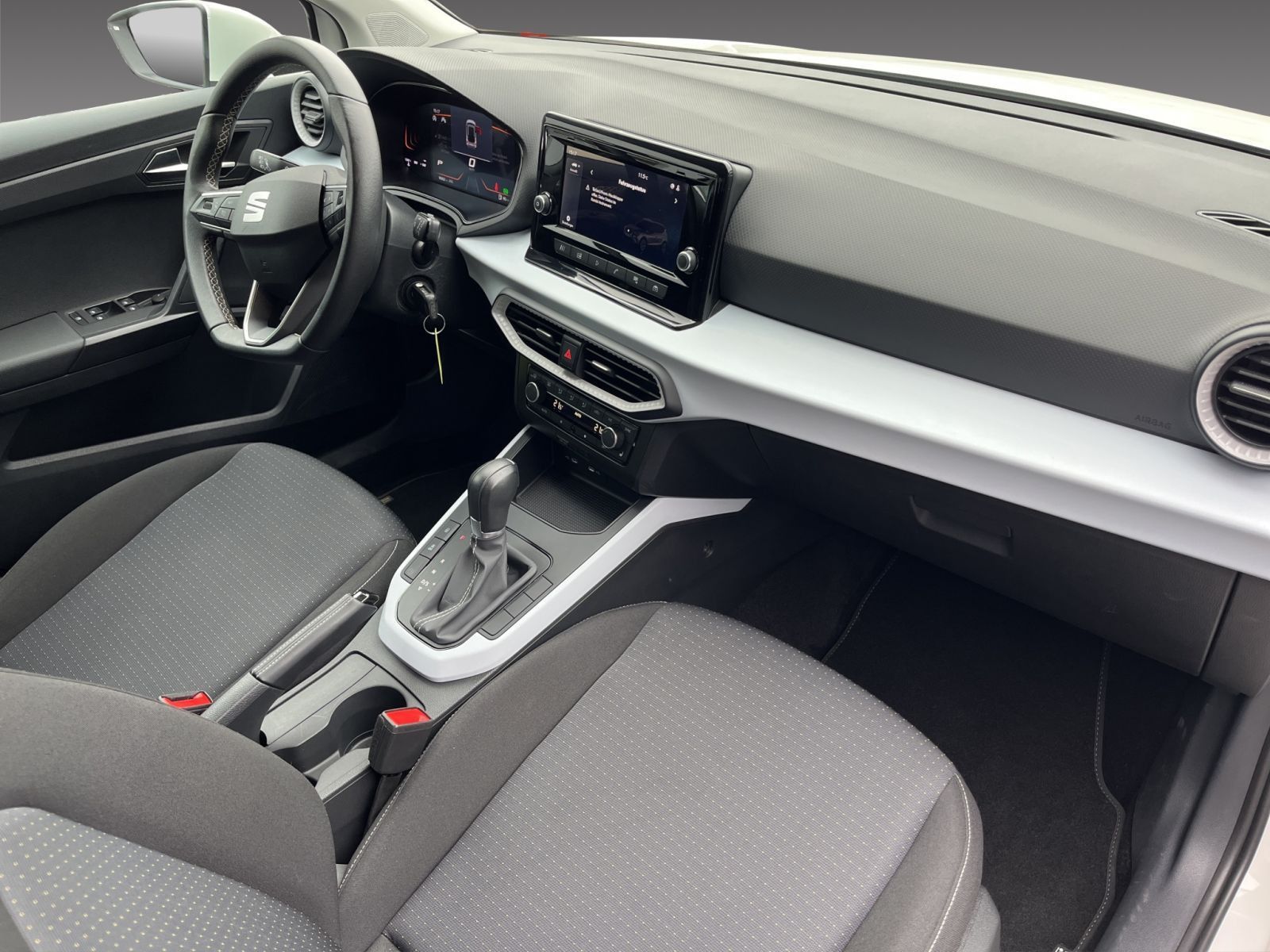 Seat Arona - Bild 8