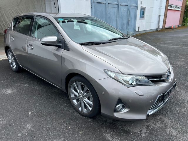 Toyota Auris Hybrid Executive Navi T-Leder Xenon Kamera