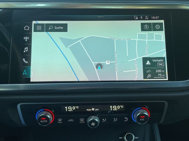 Audi Q3 35 TDI S-Tronic*VIRTUAL*LED*NAVI*APPLE*ACC