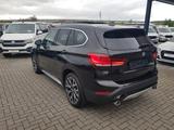 BMW X1 20d xDRIVE xLINE AHK NAVI BUSI PANO HIFI PDC - mit Diesel-Antrieb: Induktionsladefunktion