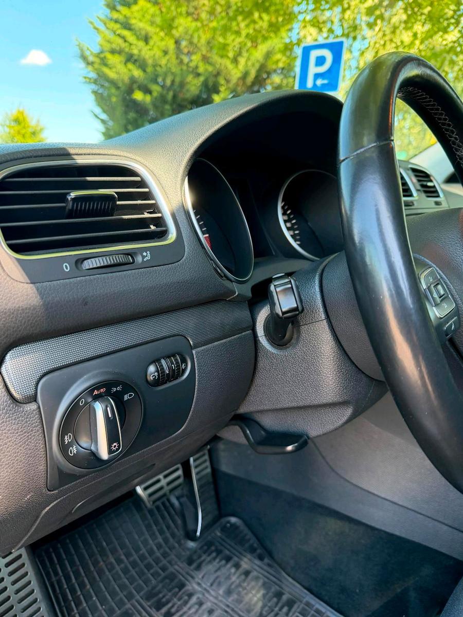 Volkswagen Golf 2012 — photo 8