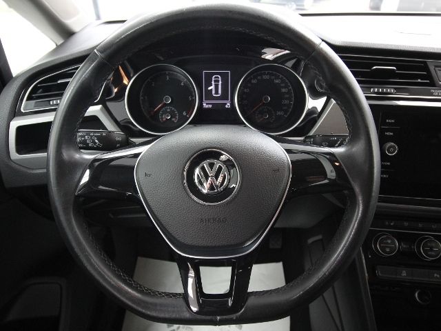 Volkswagen Touran 1.6 TDI DSG Comfortline Business App Con.