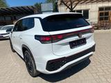 Volkswagen Tayron 1.5 TSI eHybrid  R-Line Matrix.Panorama. - Volkswagen mit Hybrid-Antrieb