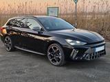 Cupra Leon ST 1.5 eTSI, Matrix LED, Schiebedach