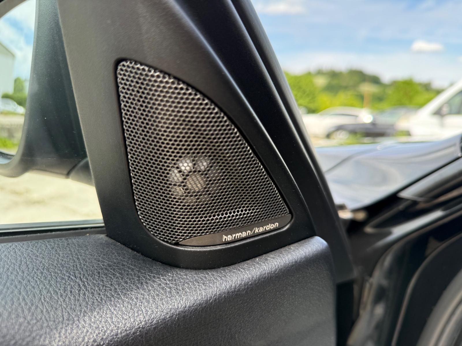 BMW 335i xDrive Sport Line | 306 ch | BVA | Harman Kardon | GPS Professional | Phares bi-xénon | Sièges chauffants