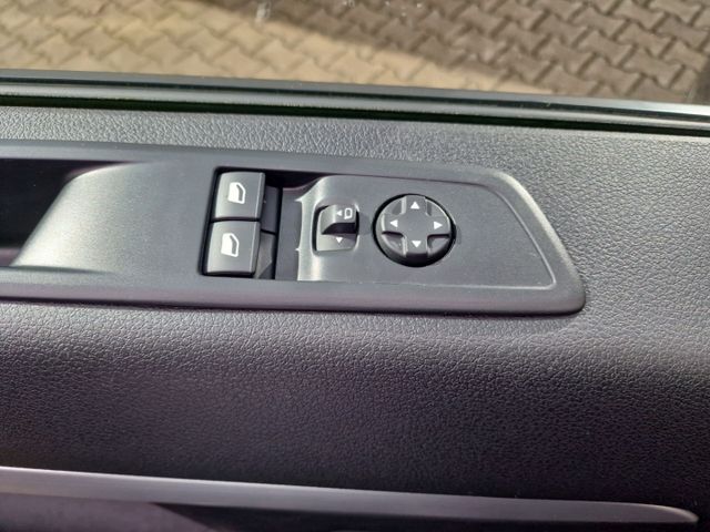 Zafira Life M 2.0 D HEAD UP KLAPPTISCH AHK GLASD