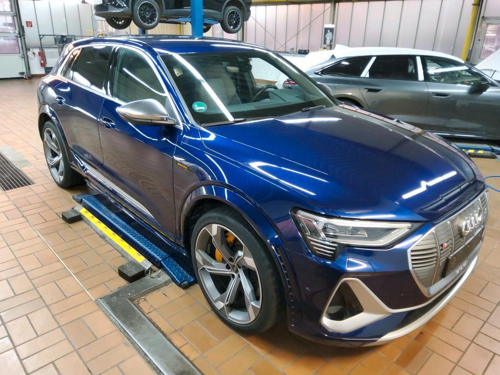 Audi e-tron S quattro MATRIX*B&O*NACHTSICHT*HUD