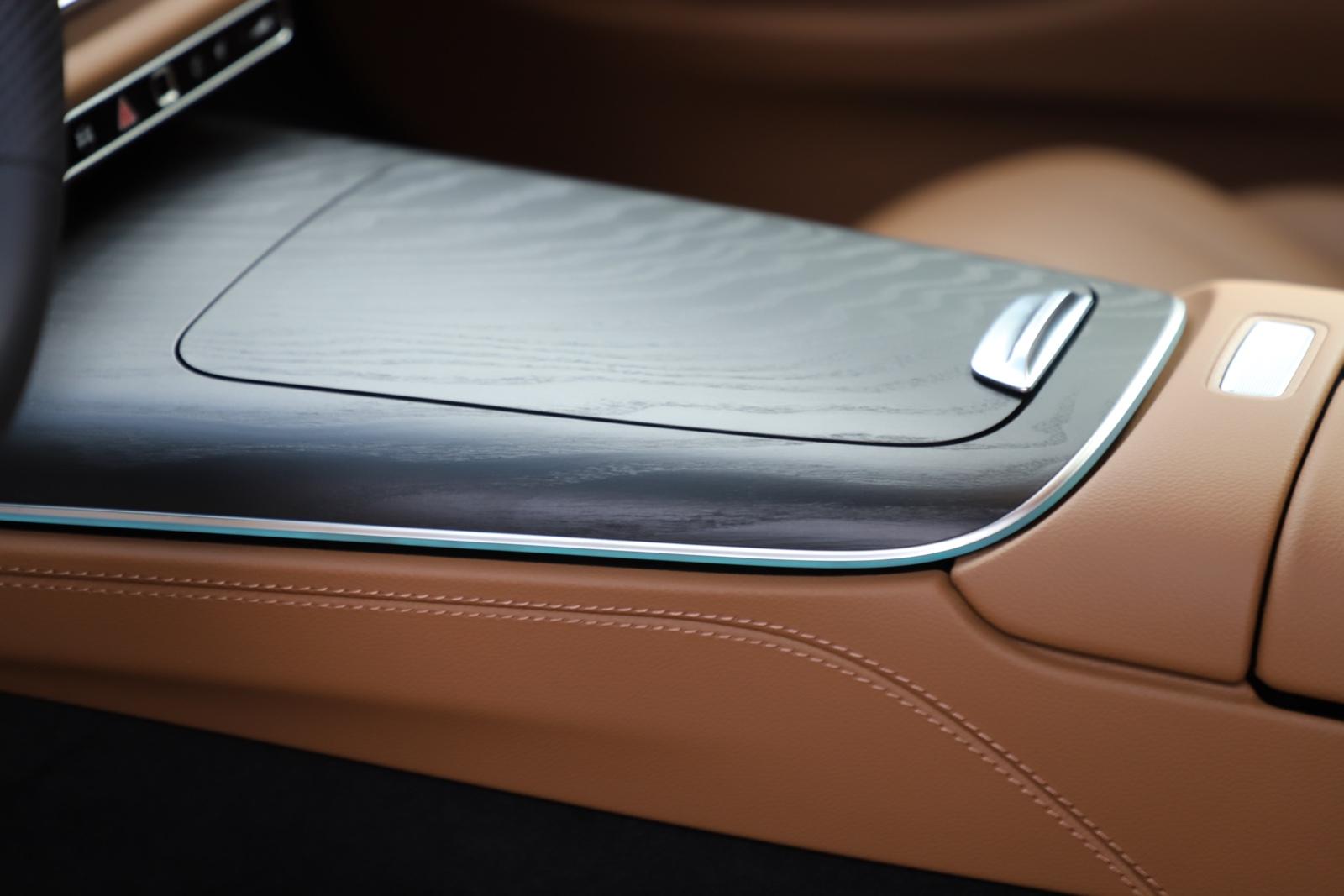 Mercedes-Benz E 220 d T-Modell AMG Line Advanced Plus Pano Sof