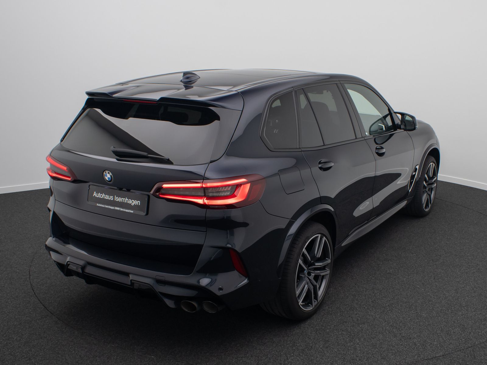 Fahrzeugabbildung BMW X5 M 360°B&W Panorama HUD Massage DAB FondEntert