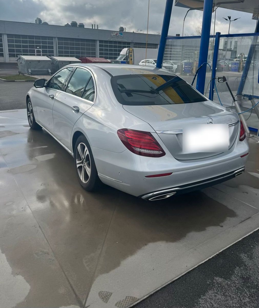 MERCEDES-BENZ E Klasse 200 08.2018