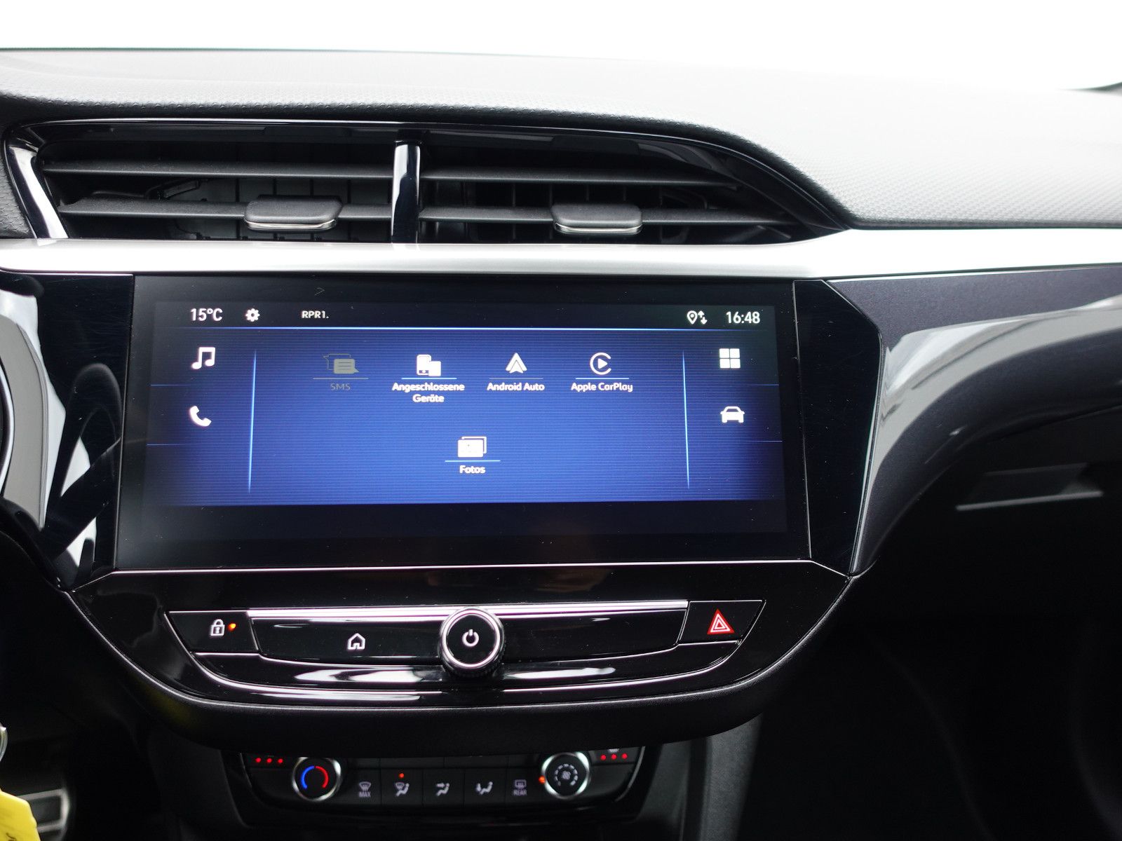 Fahrzeugabbildung Opel Corsa 1.2Turbo GS Automatik - SHZ,PDC,Allwetter