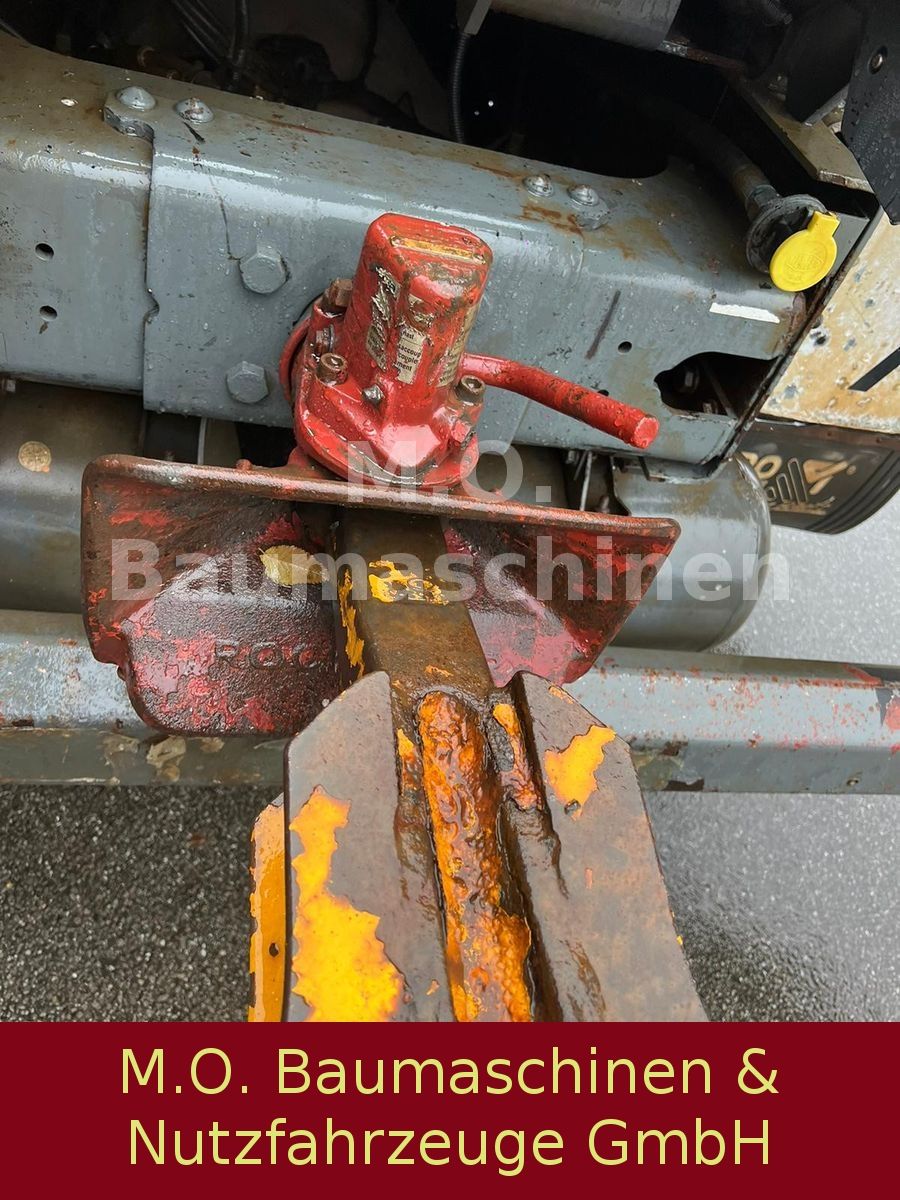 Fahrzeugabbildung Müller-Mitteltal PT 30,0 Kompakt / 3 Achser / Blatt /hydr. Rampen