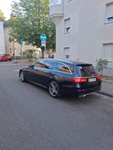 Mercedes-Benz E 350 d T AVANTGARDE Autom. AVANTGARDE - Mercedes-Benz E 350 Gebrauchtwagen in Stuttgart