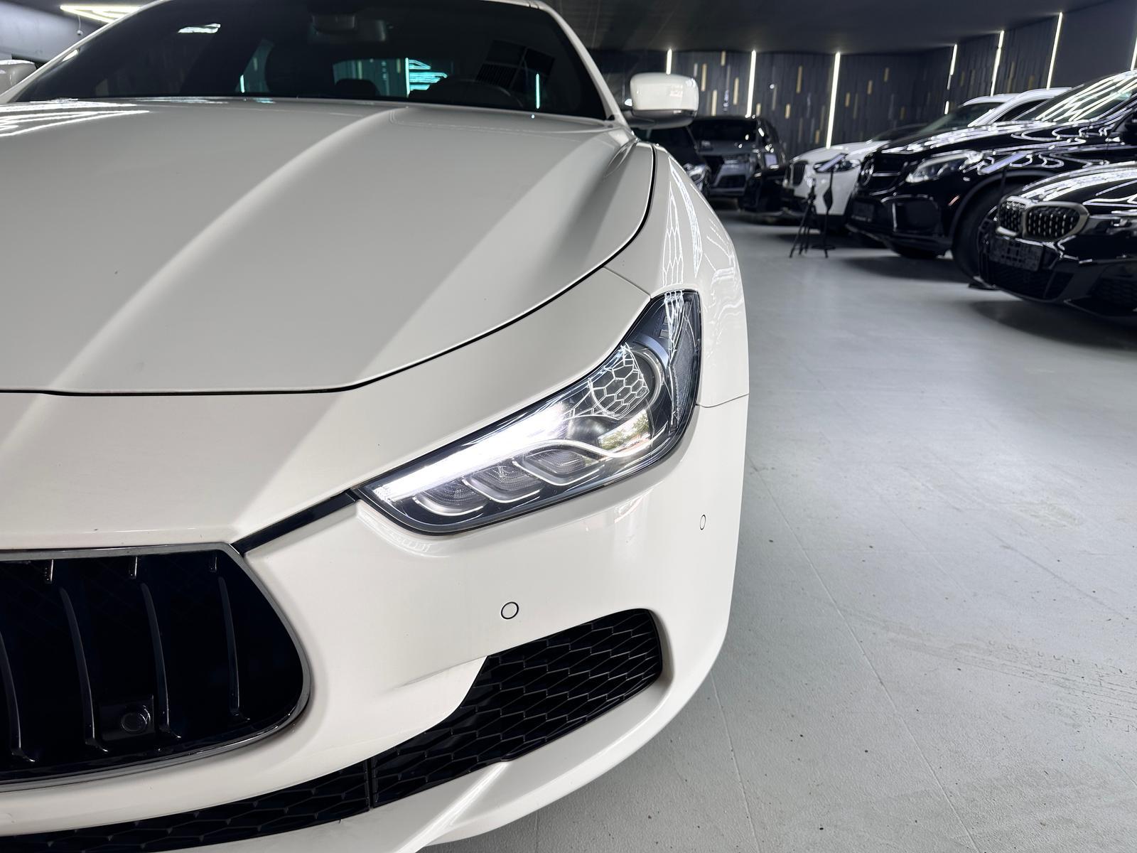 MASERATI GHIBLI 3.0 V6 TWINTURBO | 330 ch | 4X4 | BVA | HAYON ÉLECTRIQUE | VENTILATION DU SIÈGE