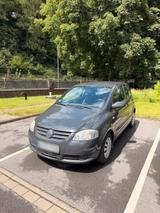 Volkswagen VW Fox 1.2 Benziner | TÜV bis 01/2027 - Volkswagen Fox in Essen