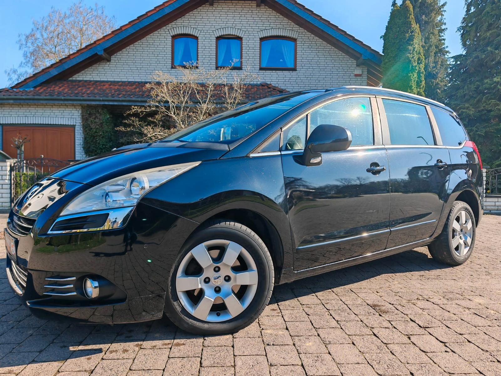 Peugeot 5008 2.0 Family HDi FAP 150/1HAND/TÜV&INSPK NEU