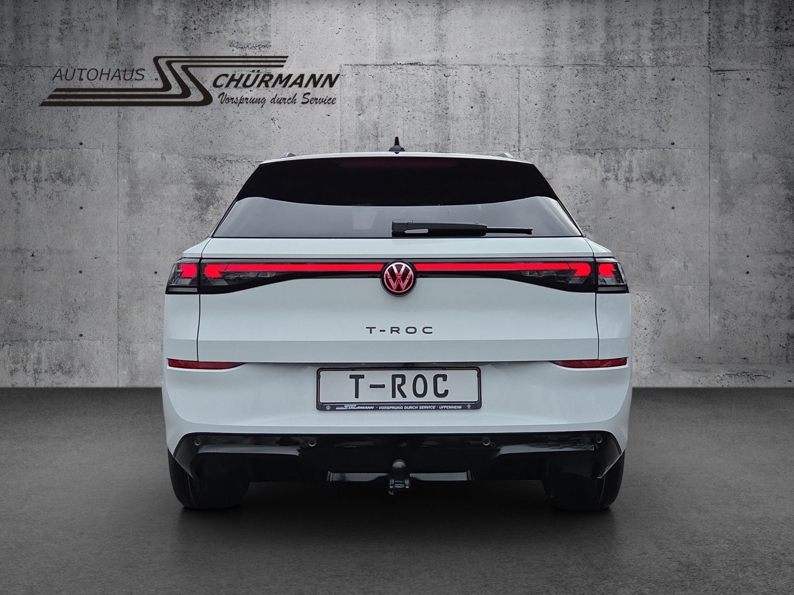 T-Roc neu R-Line 1.5 eTSI OPF DSG Pano AHK
