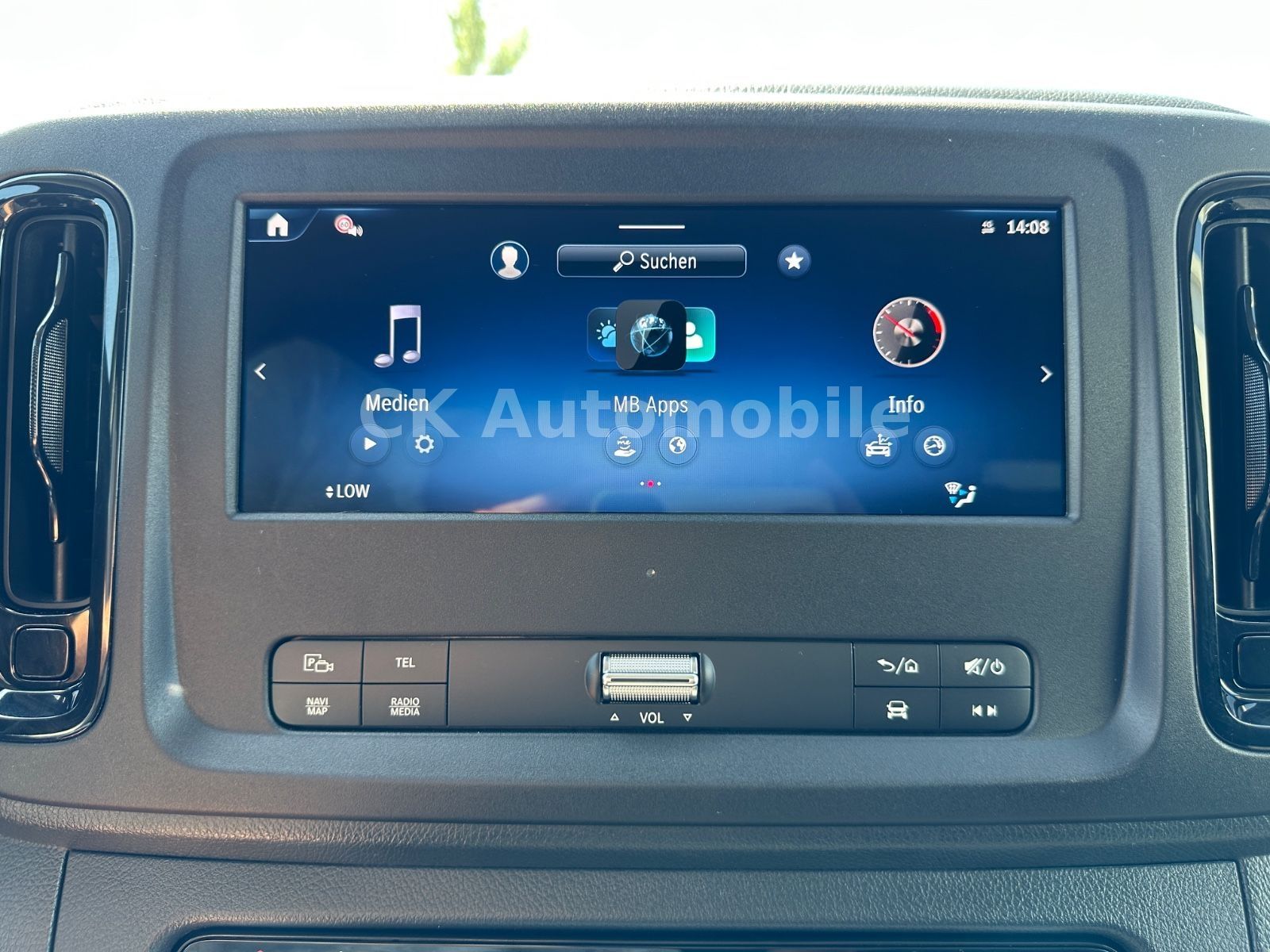 Fahrzeugabbildung Mercedes-Benz Vito Tourer 119 PRO lang/9 Sitze/Navi/LED/Kamera