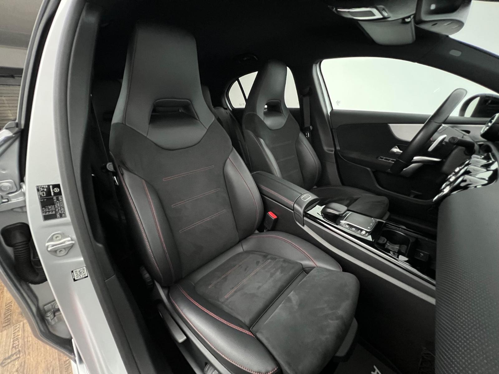 Mercedes-Benz A-Class 4 MATIC / KEYLESS / AMG / AMBIENTE / 1.HD, миниатюра 5