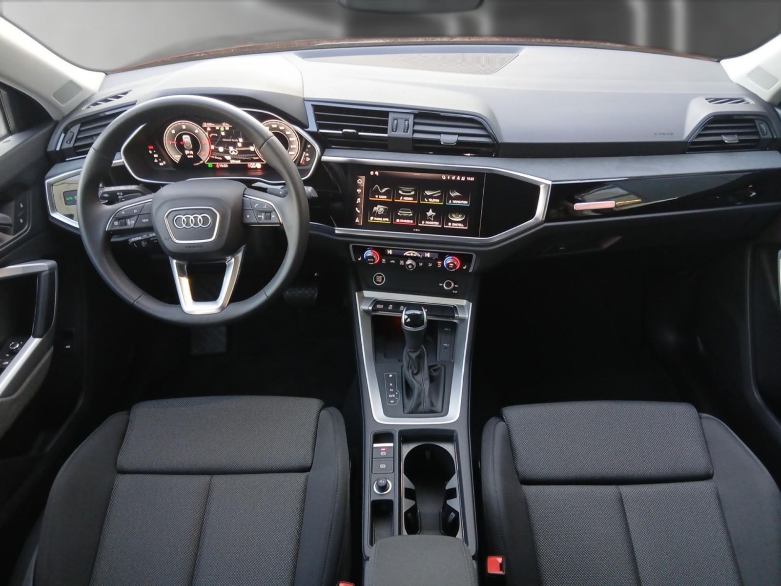 Audi Q3 - Bild 12