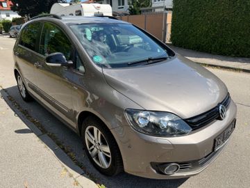 Volkswagen Golf - 3