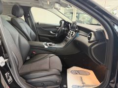 MERCEDES-BENZ C 350 eT Avantgarde Airmatic Distronic+ Pano AHK