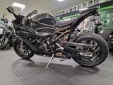 BMW S 1000 RR Carbon - BMW C1