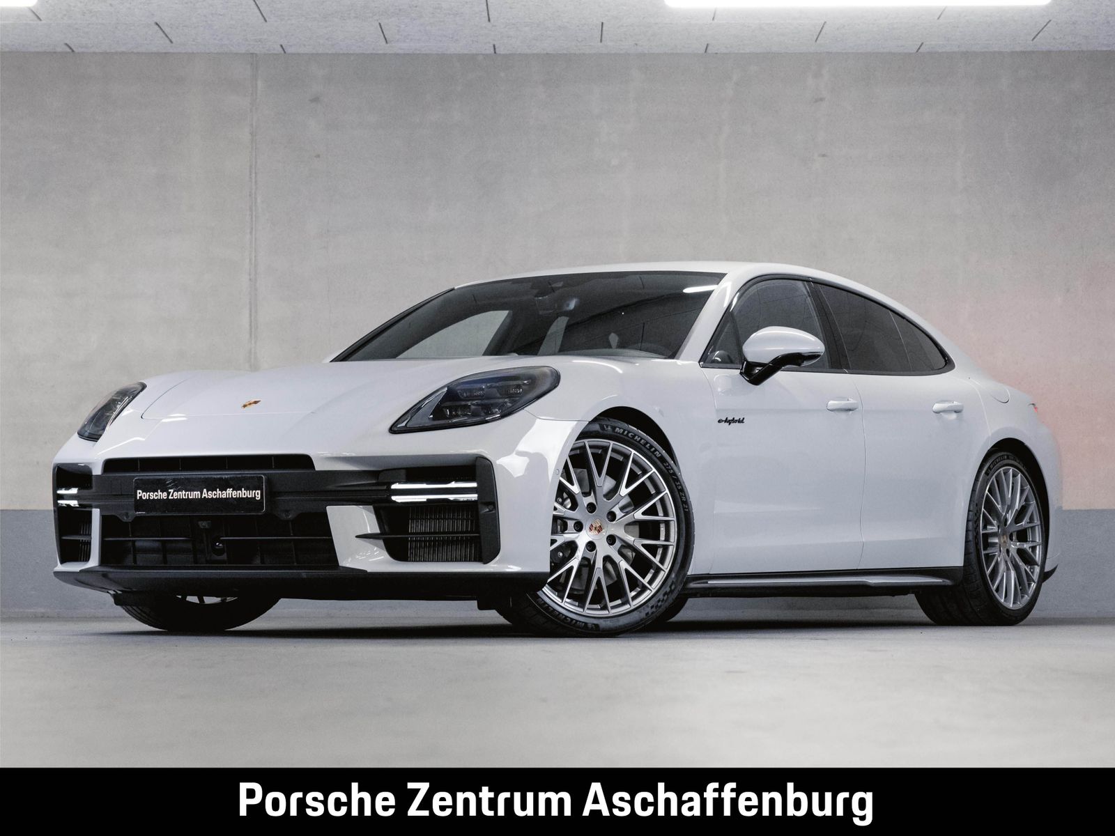 PORSCHE Panamera 4 E-Hybrid Sport Design Paket Sportabga