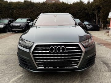 Audi Q7 - 4
