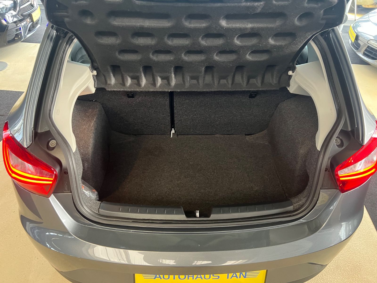 Fahrzeugabbildung SEAT Ibiza Style 1.4 TDI*NAVI*ALCANTARA*PANORAMADACH*