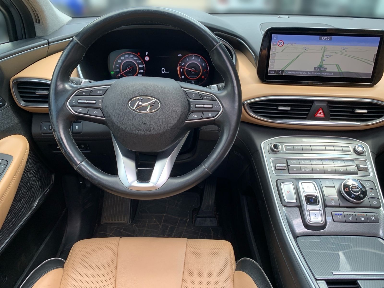 Fahrzeugabbildung Hyundai SANTA FE 1.6 T-GDI Prime Plug-In Hybrid 4WD 5-Si