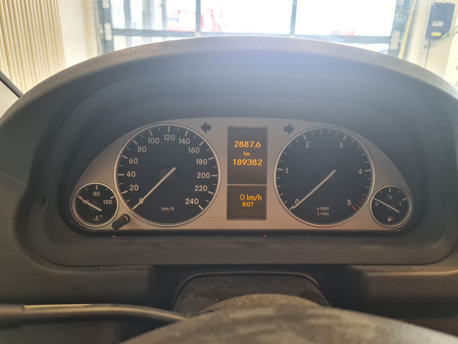 Fahrzeugabbildung Mercedes-Benz B 200 CDI / PANO / KLIMA / AUTOMATIK