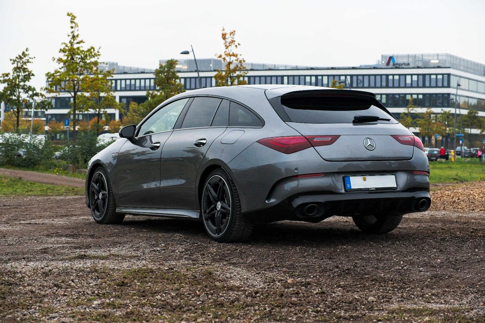 Mercedes-Benz CLA 35 AMG Shooting Brake CLA 35 4MATIC DCT ...
