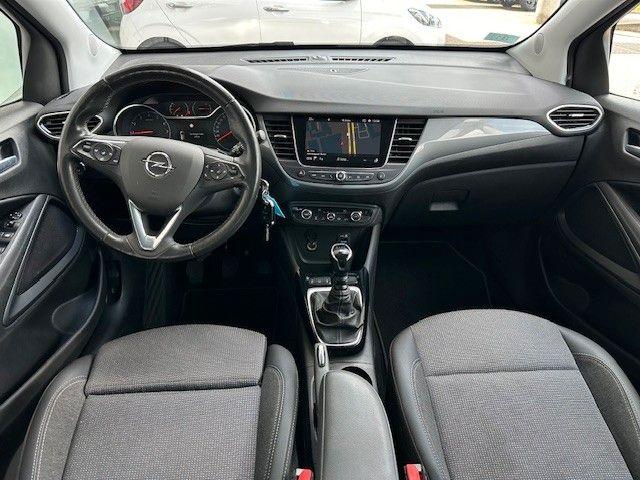 Fahrzeugabbildung Opel Crossland Elegance 1.2l 130PS Navi/AHK!