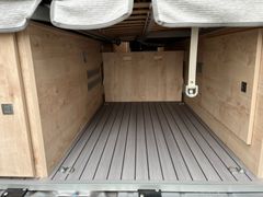 Clever Runner 636 140PS* Eisengrau met.PAKETPREIS ANGEB