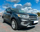 Ford Escape - Ford Escape mit Benzin-Antrieb: mit Klimaautomatik