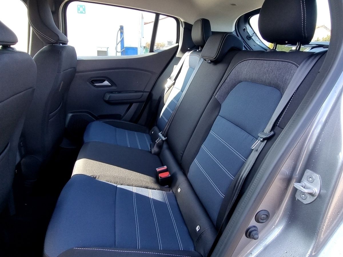 Fahrzeugabbildung Dacia Sandero Journey TCe 100