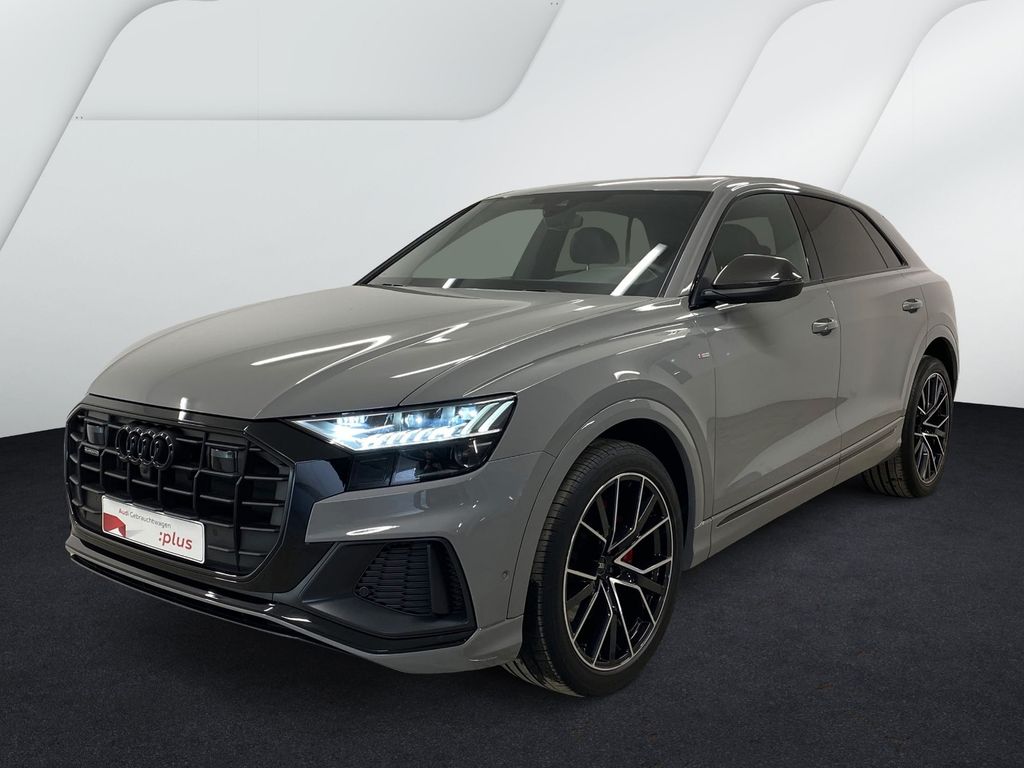 Image of Audi Q8