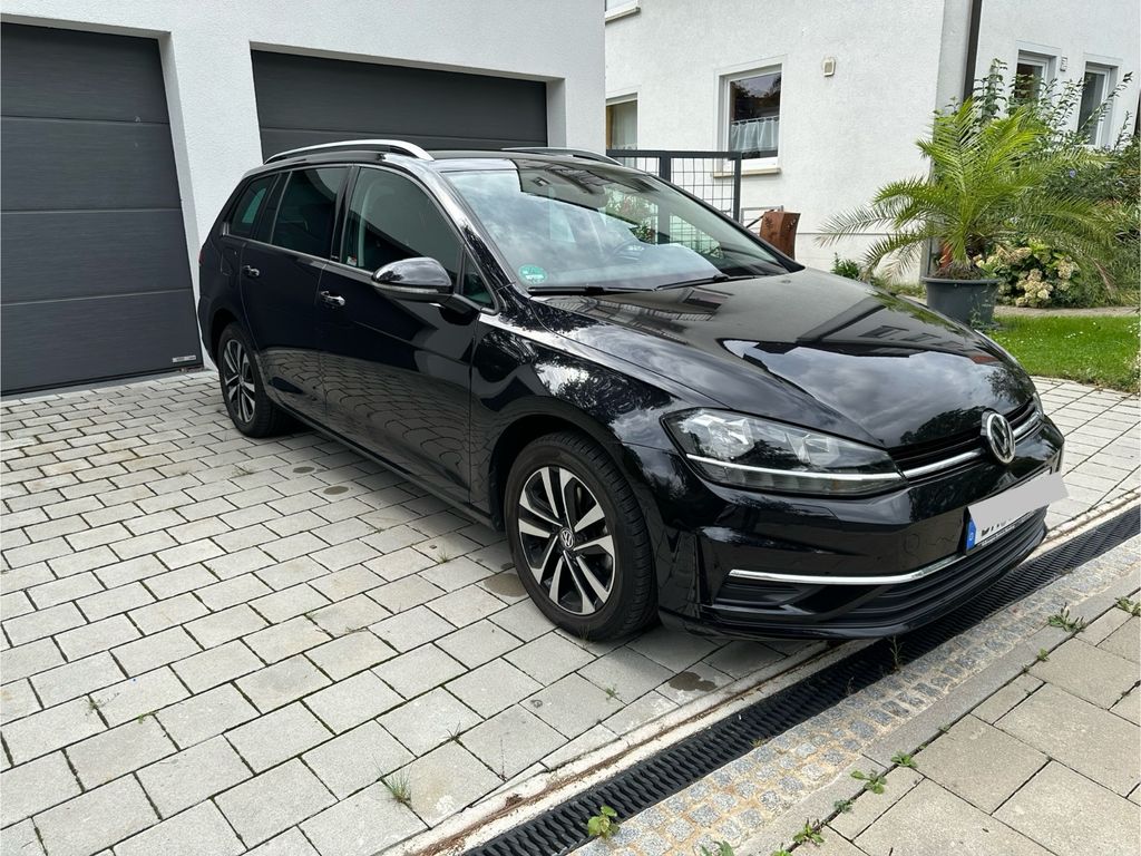 Image of Volkswagen Golf