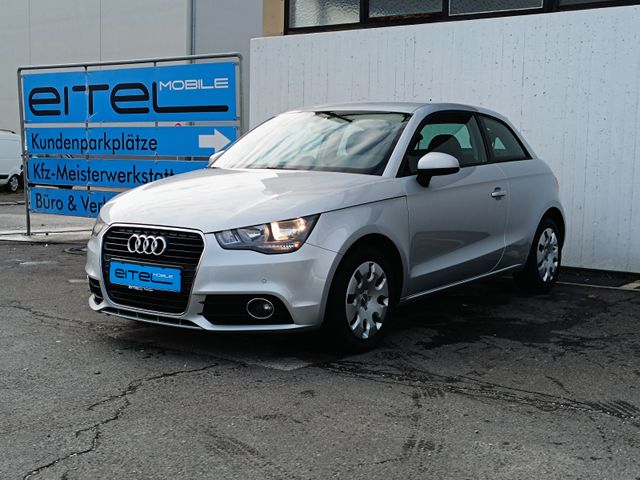 Audi A1 attraction 1,4 Klima Einparksensoren SHZ