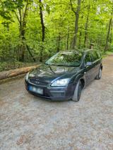 Ford Fokus mk2 2004 Kombi 1,6 Turnier - Ford Focus aus 2006: Turnier