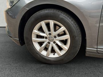 Volkswagen Passat Variant - 8