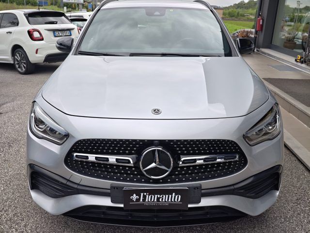 Mercedes-Benz MERCEDES-BENZ GLA 200 d Automatic PREMIUM