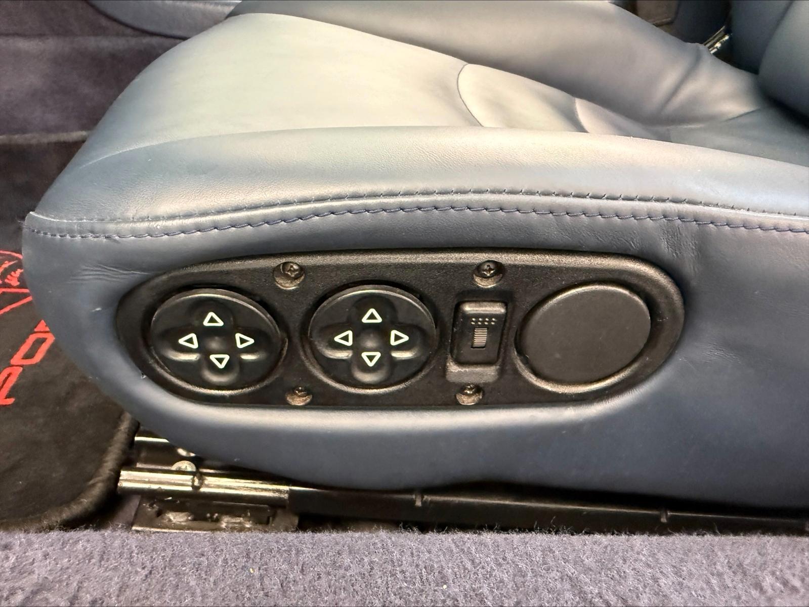Porsche 993 Carrera Cabriolet *Schalter*Leder*Klima*