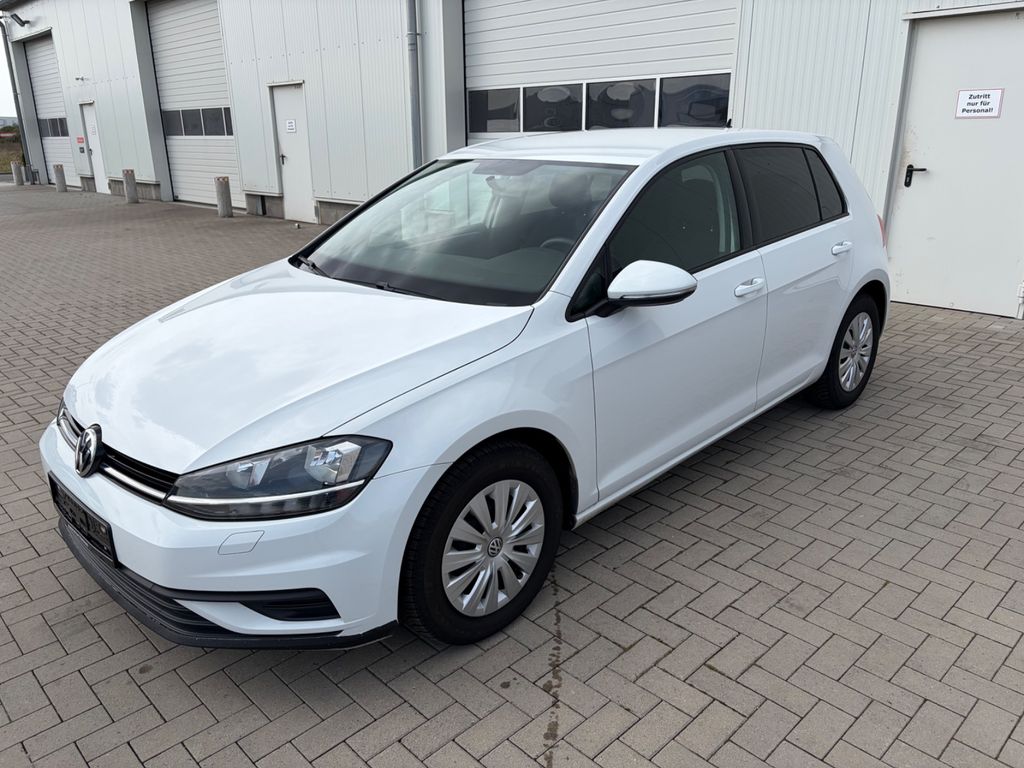 Image of Volkswagen Golf