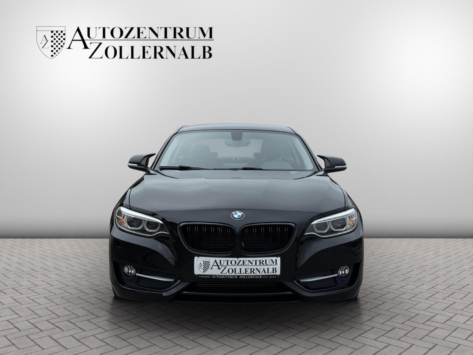 BMW 220i Coupe Sport Line *KW-V1*M-FELGEN*BI-XENON*