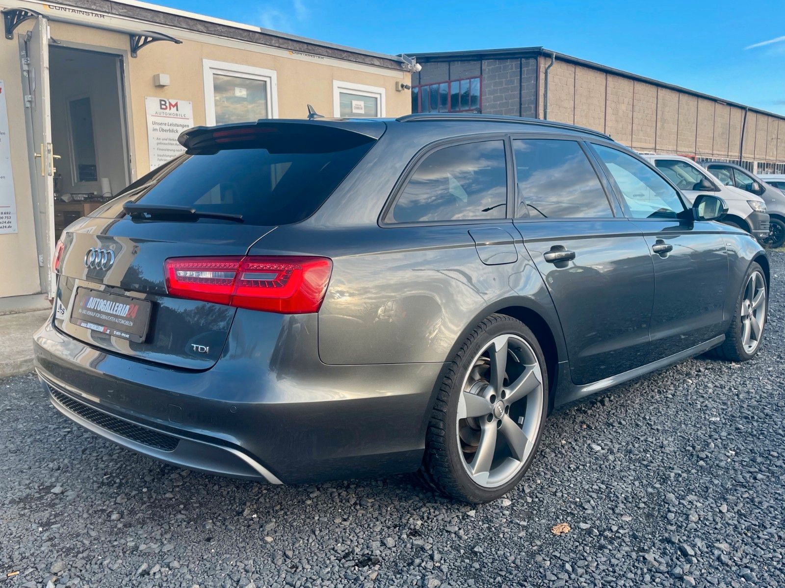 Fahrzeugabbildung Audi A6 Avant 2.0 TDI Aut. S-LINE SPORT PLUS Navi Xen