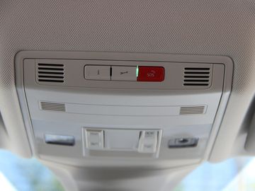 Volkswagen T-Cross 1.0 TSI DSG Life KLIMA NAVI ALU