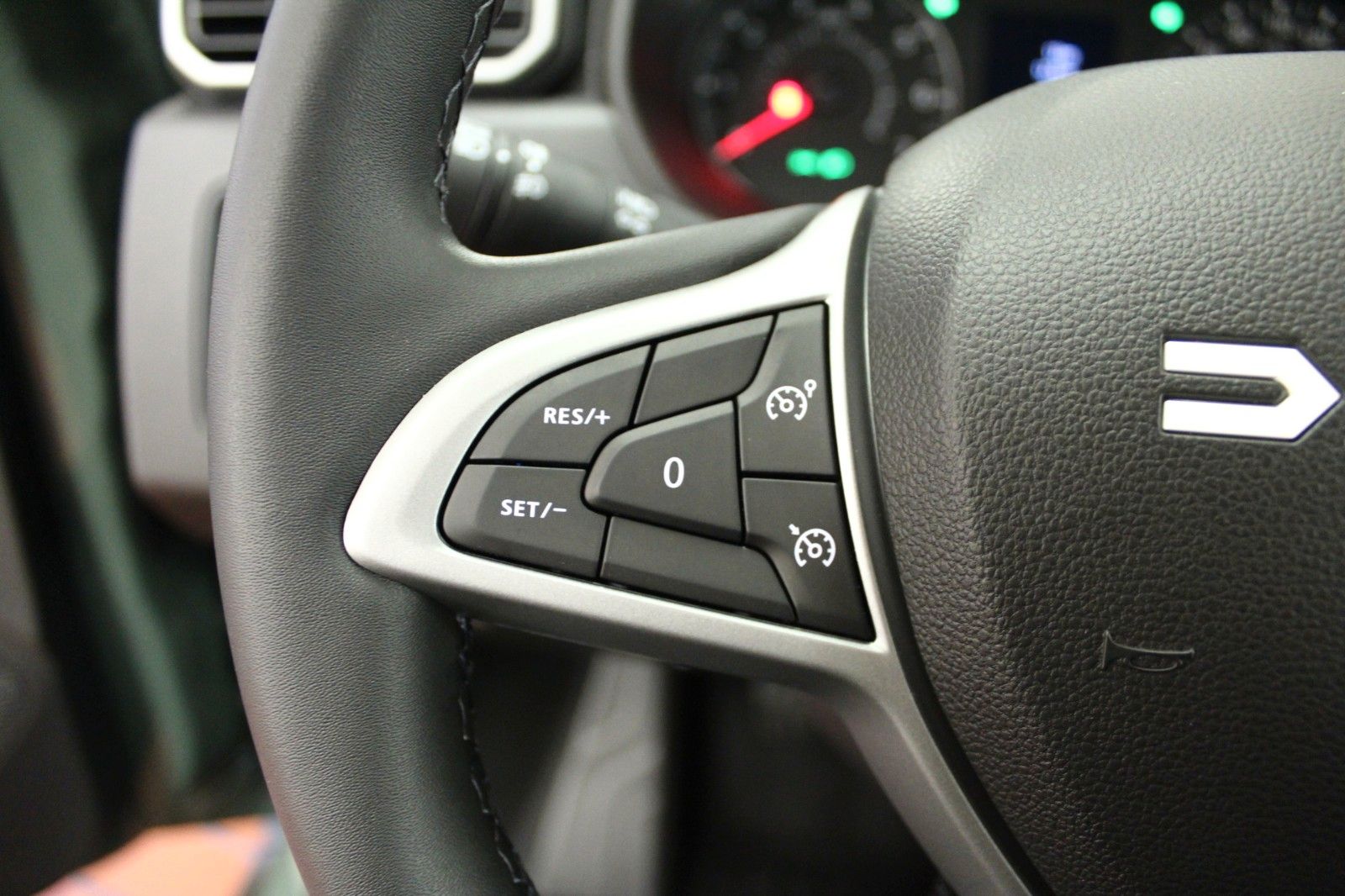 Fahrzeugabbildung Dacia Duster TCe130 Journey*Navi*Sitzhzg**Modell 2023