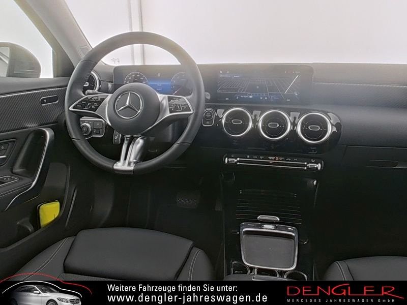 Mercedes-Benz A 180 ANHÄNGERKUPPLUNG LED RFK PROGRESSIVE foto 4